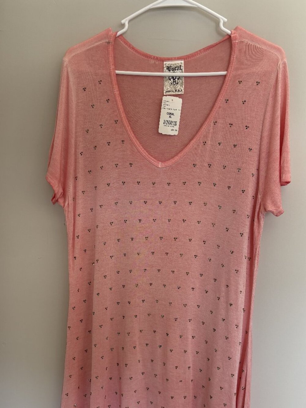 Be Vocal Coral Embellished Studded Tunic Top Womens XL V Neck Boho NWT USA‎